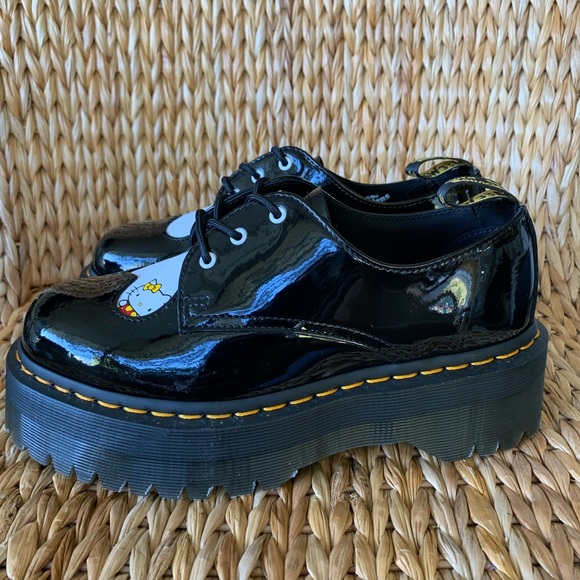 Hello Kitty x Dr Martens 1461 Quad Loafer - Picture 4 of 8